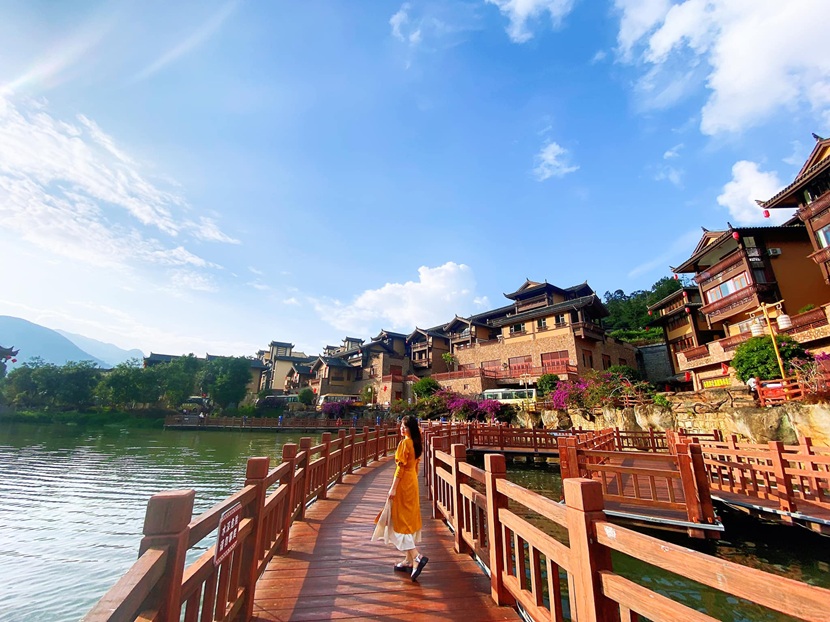 Làng Miêu Tích Thủy - Tour Hà Khẩu - Bình Biên - Kiến Thủy - Mông Tự 3 ngày